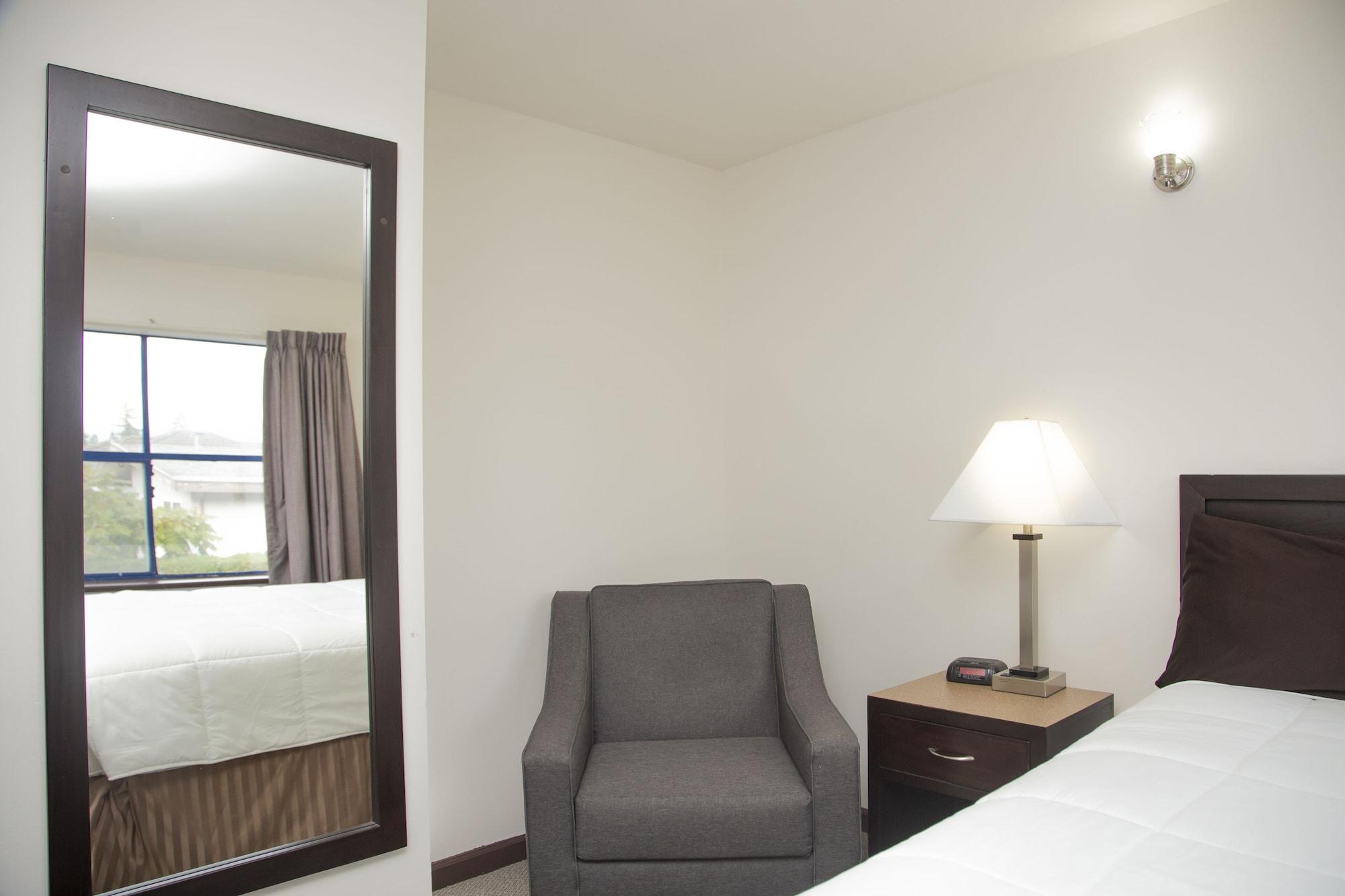 Happy Day Inn Burnaby Esterno foto