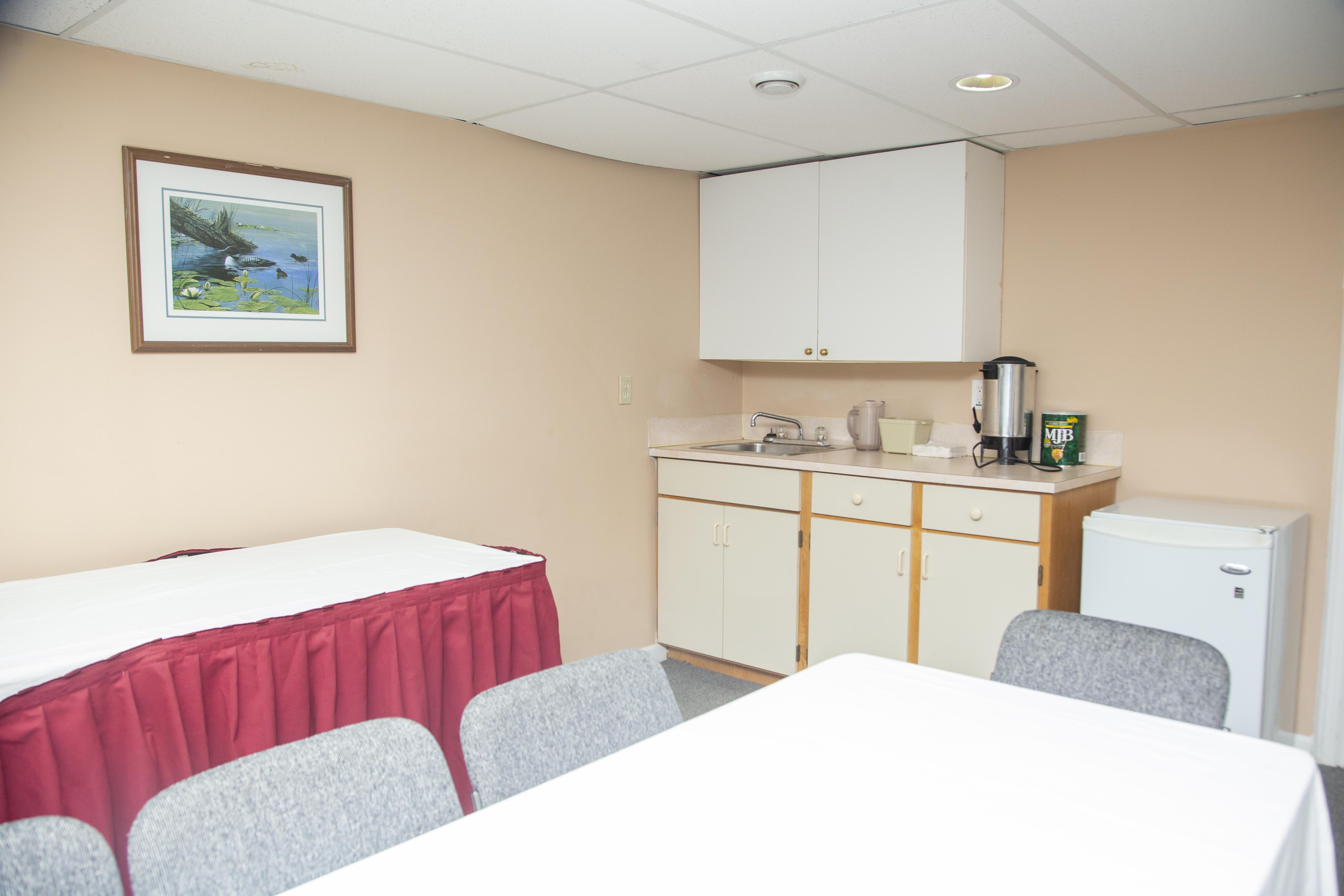 Happy Day Inn Burnaby Esterno foto